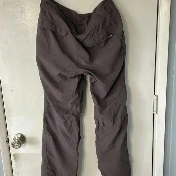 The north face nylon roll up hiking pants - Picture 5 of 11